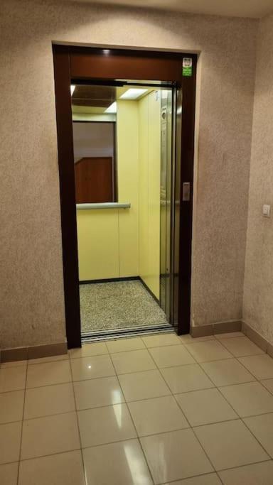Ferienwohnung Piso En El Centro Con Vistas Al Mar Y Balcon Roses Exterior foto