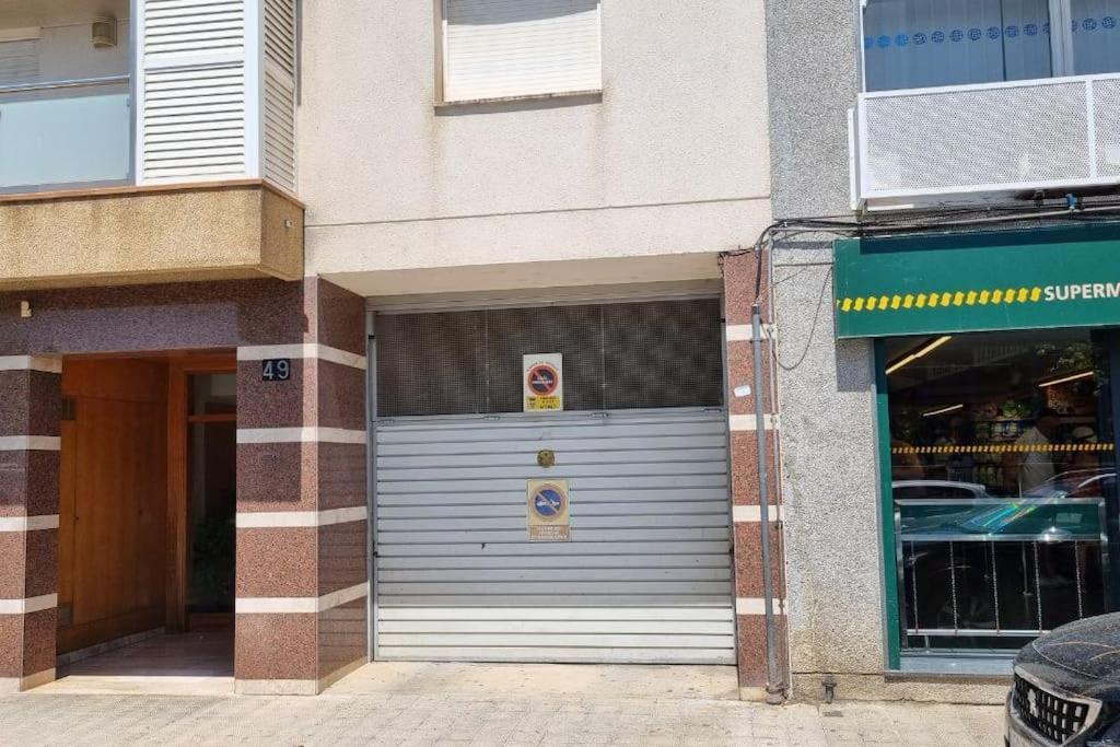 Ferienwohnung Piso En El Centro Con Vistas Al Mar Y Balcon Roses Exterior foto